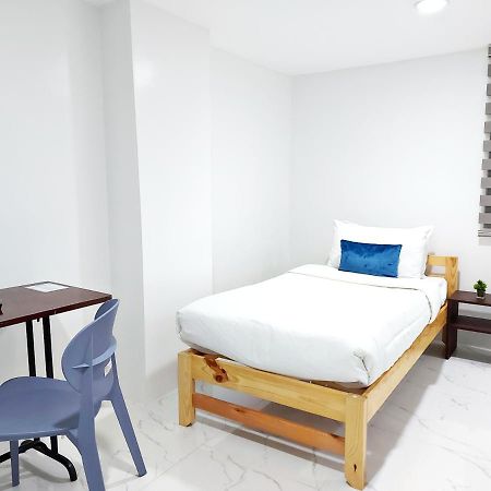Airobedz Bgc - Near Uptown Otel Manila Dış mekan fotoğraf