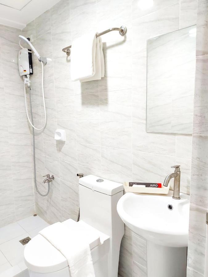 Airobedz Bgc - Near Uptown Otel Manila Dış mekan fotoğraf